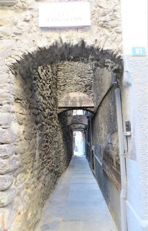 You And Me Nel Cuore Antico Di Aosta Buitenkant foto